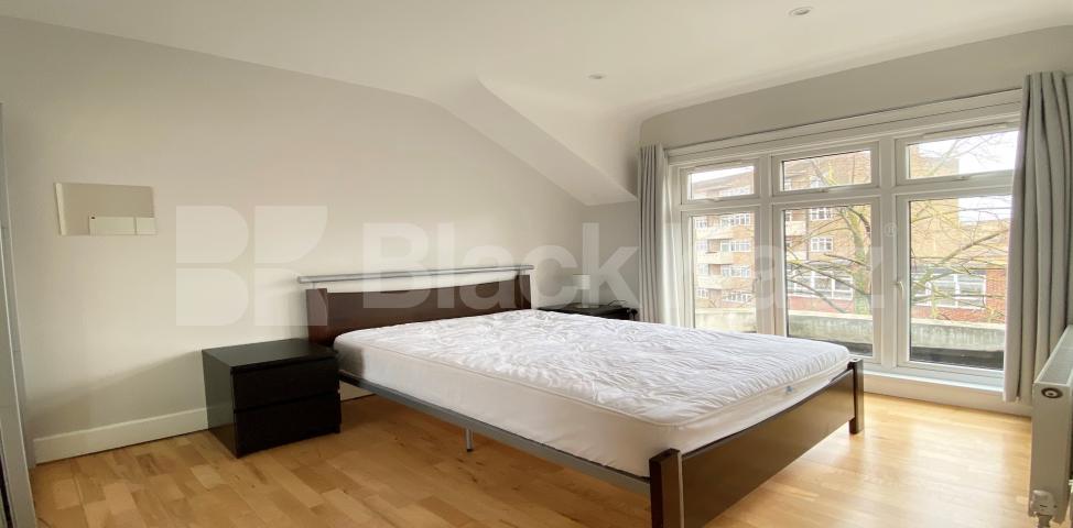			UNDER OFFER , 1 Bedroom, 1 bath, 1 reception Apartment			 Southwark Bridge Road, London Bridge / Borough